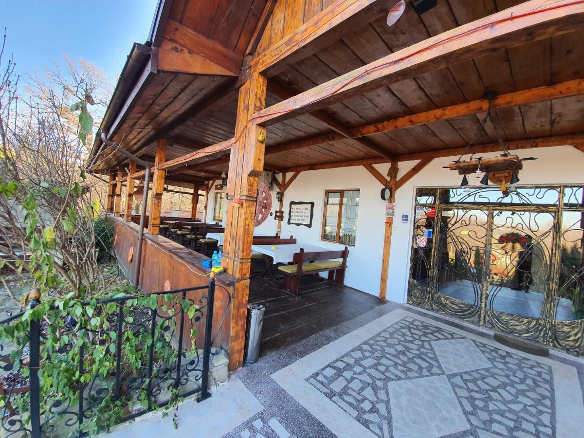 Hotel Casa Boiereasca à Iasi Extérieur photo